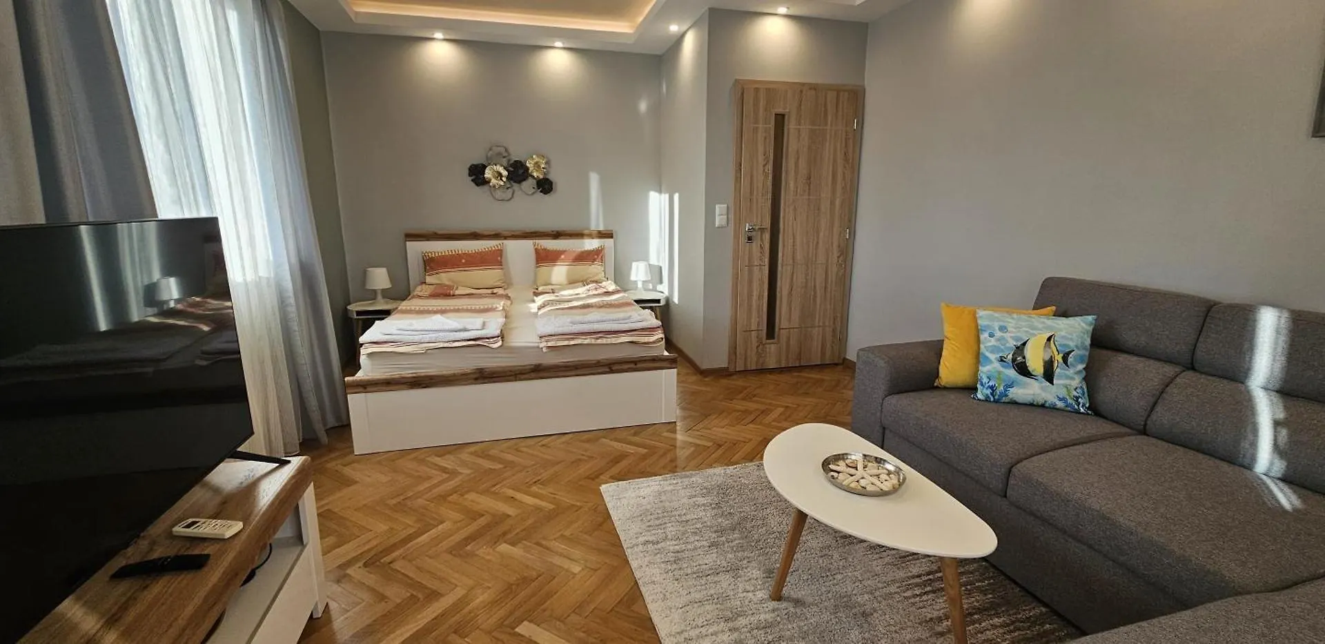 Black Sea View - Luxory Apartment By The Sea Burgas Bulgaria